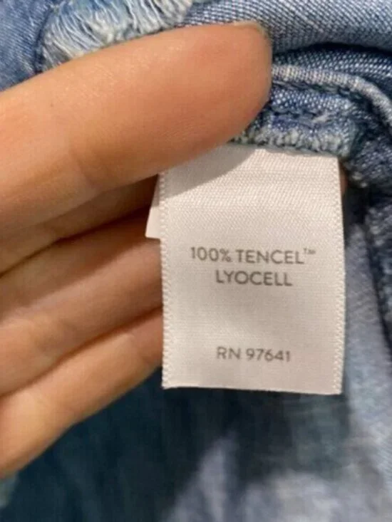 J Jill Denim Short Sleeve Relax fit top medium fit - Picture 10 of 10